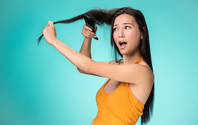 Выпадают волосы у женщин: что делать (часть 1)